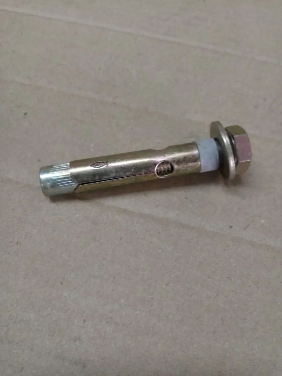  Chumbador (80 pçs) de aço p/concreto/alvenaria 3/8X 3" - 9X75mm c/80pçs 