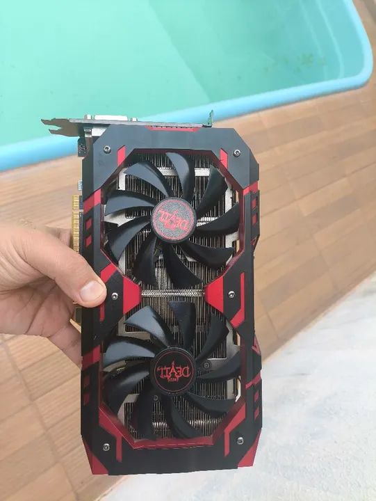 Placa de Vídeo PowerColor Red Devil Radeon RX 580 8GB - Foto 4