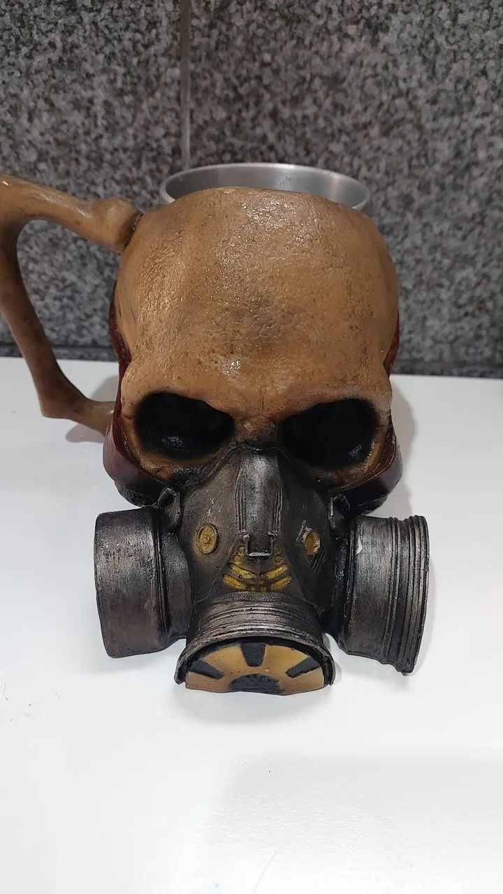 Caneca Caveira com Máscara de Gás - Foto 2