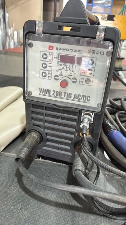 Máquina De Solda Tig Inversora 200a AC/DC Bambozzi 220v