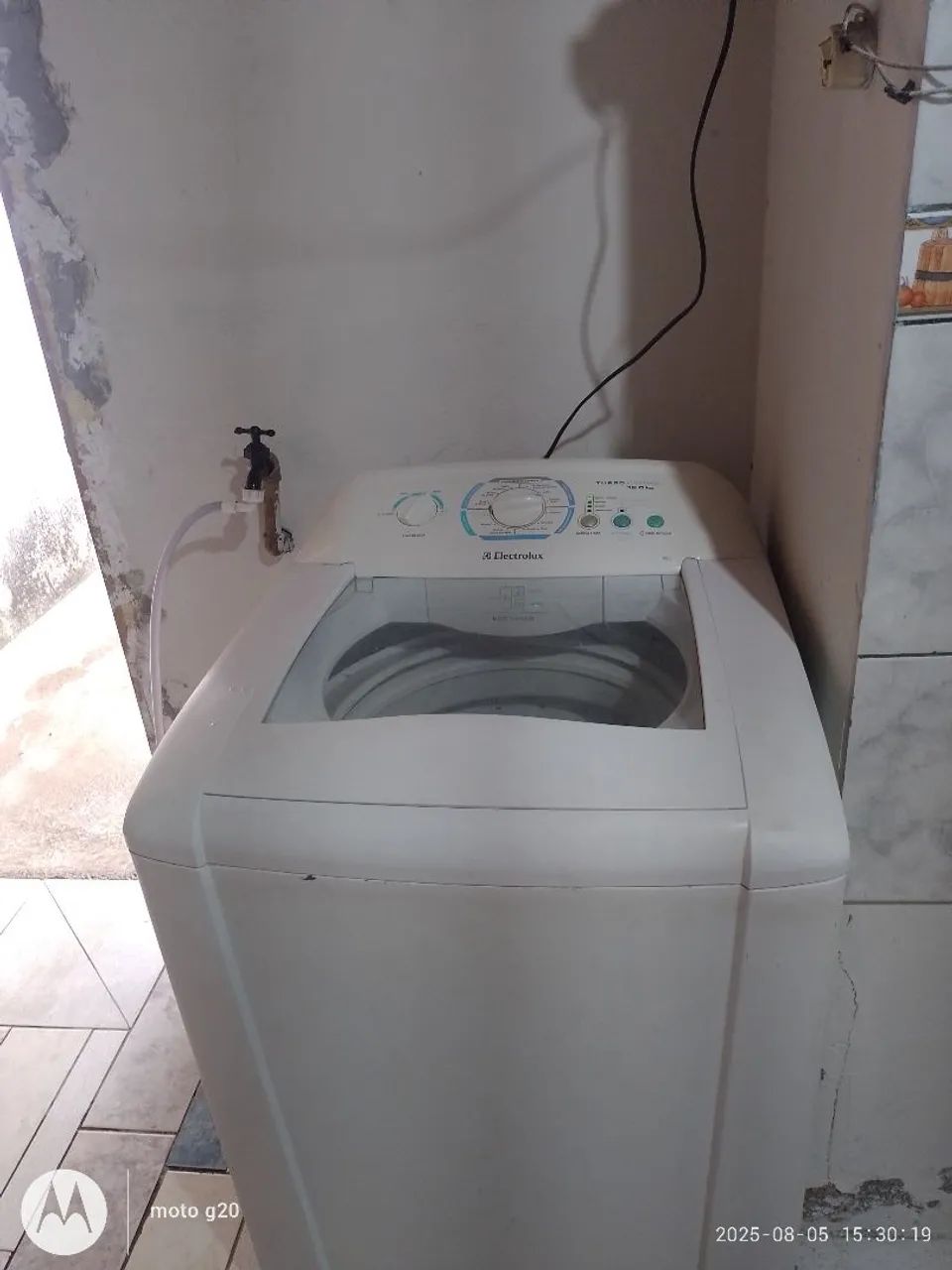 MÁQUINA DE LAVAR ROUPAS 12KG ELECTROLUX RETIRAR SITIO CERCADO  - Foto 2