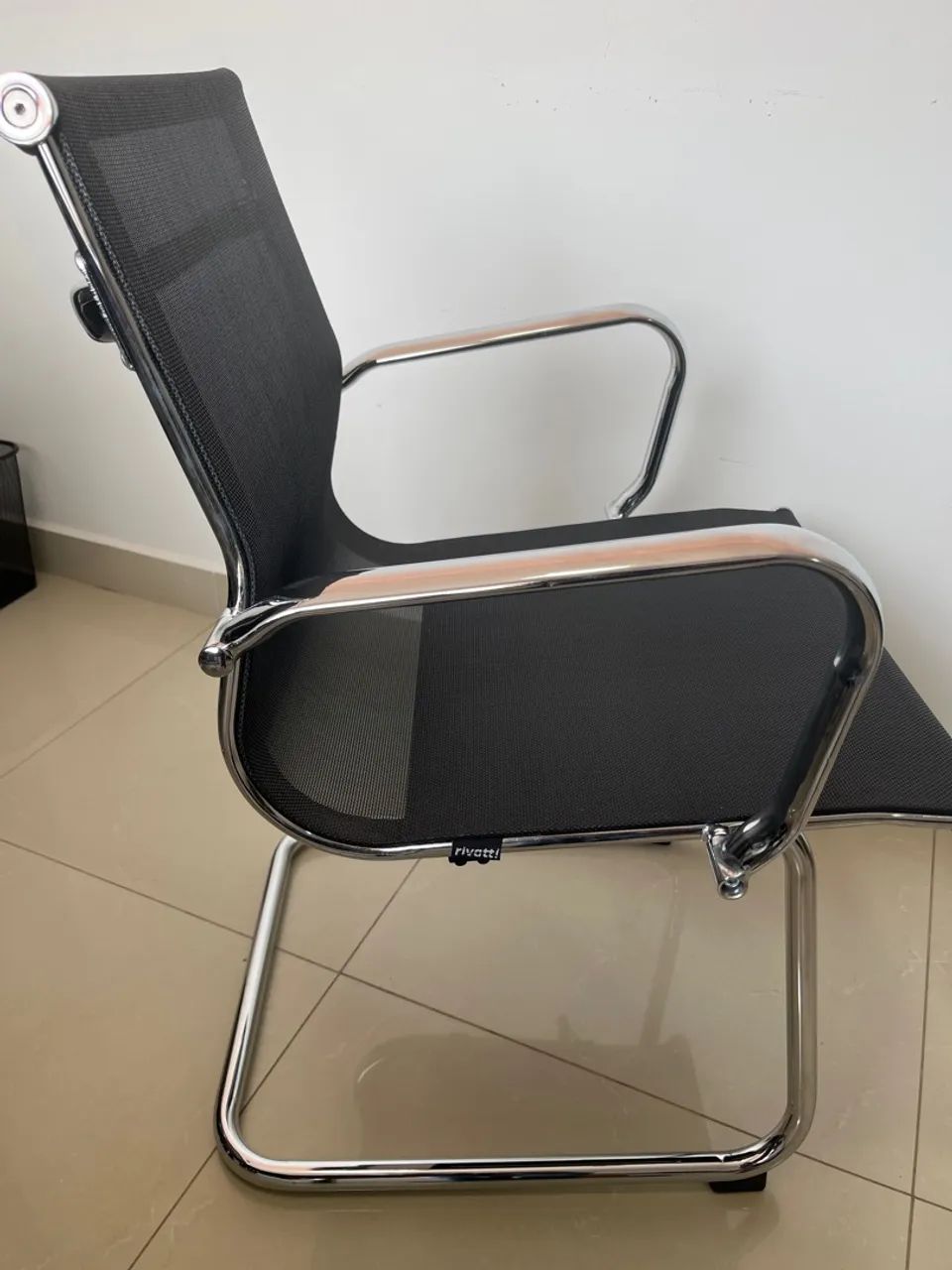 Cadeira de reunião  - Foto 4