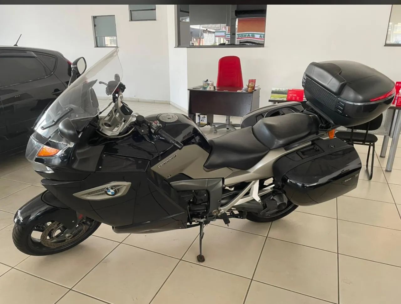 BMW K1300 GT - Sport Touring de Alto Desempenho