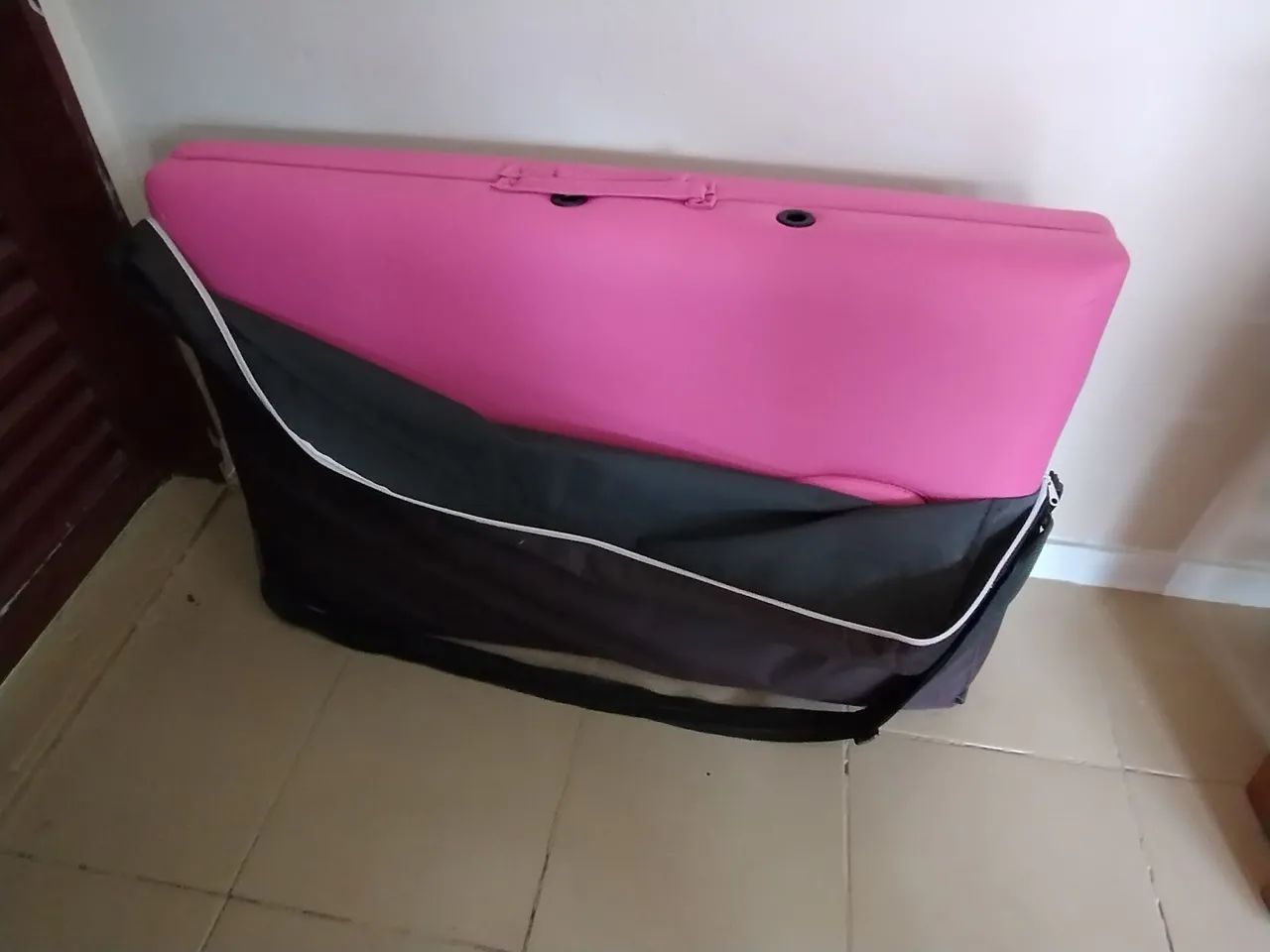 Maca portátil dobrável cor de rosa  - Foto 4