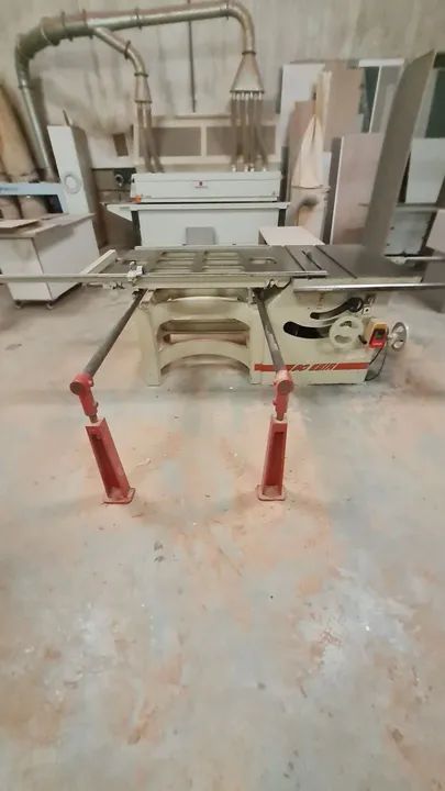 Esquadrejadeira Omil corte 45° e reto - Foto 6