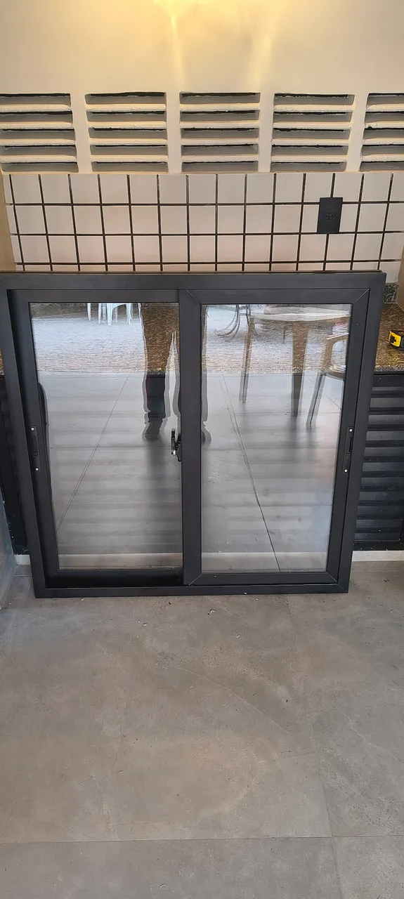 Janela de correr acústica com vidro ante ruido