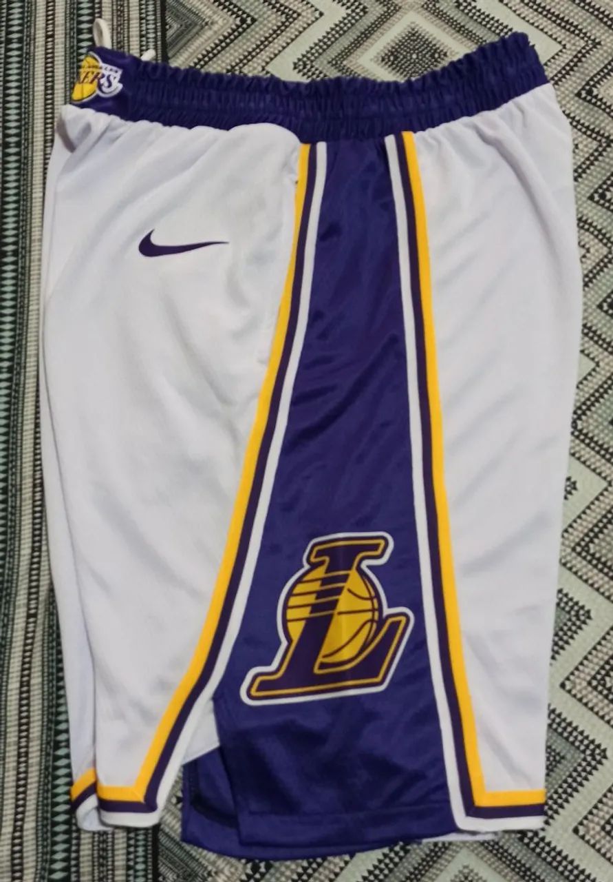 Shorts Lakers Nike - Tamanho L (G) - Foto 3