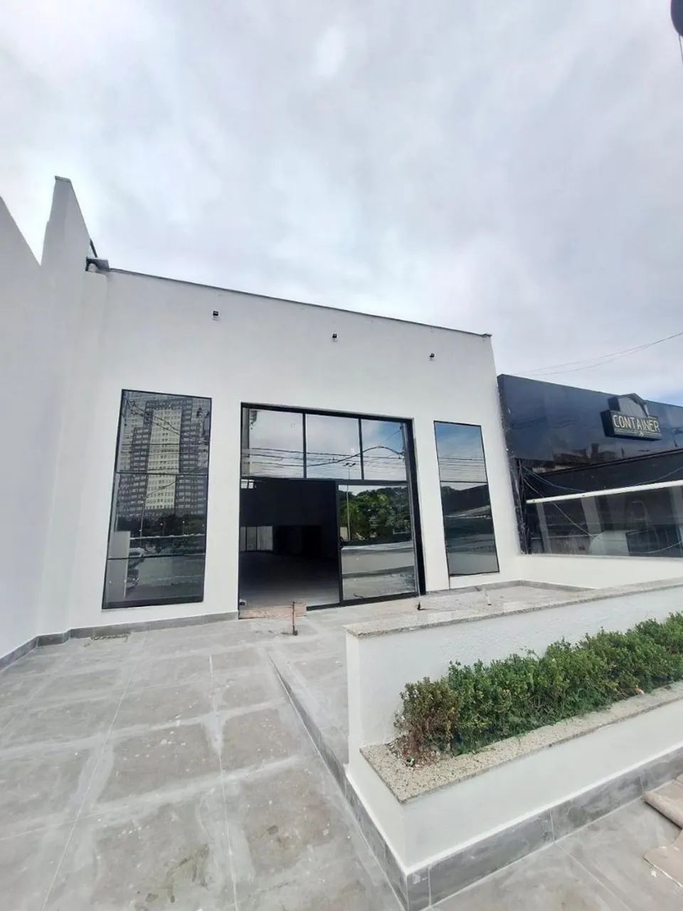 Salão comercial em Barueri centro, 463m a/t e 249m construídos 24.000