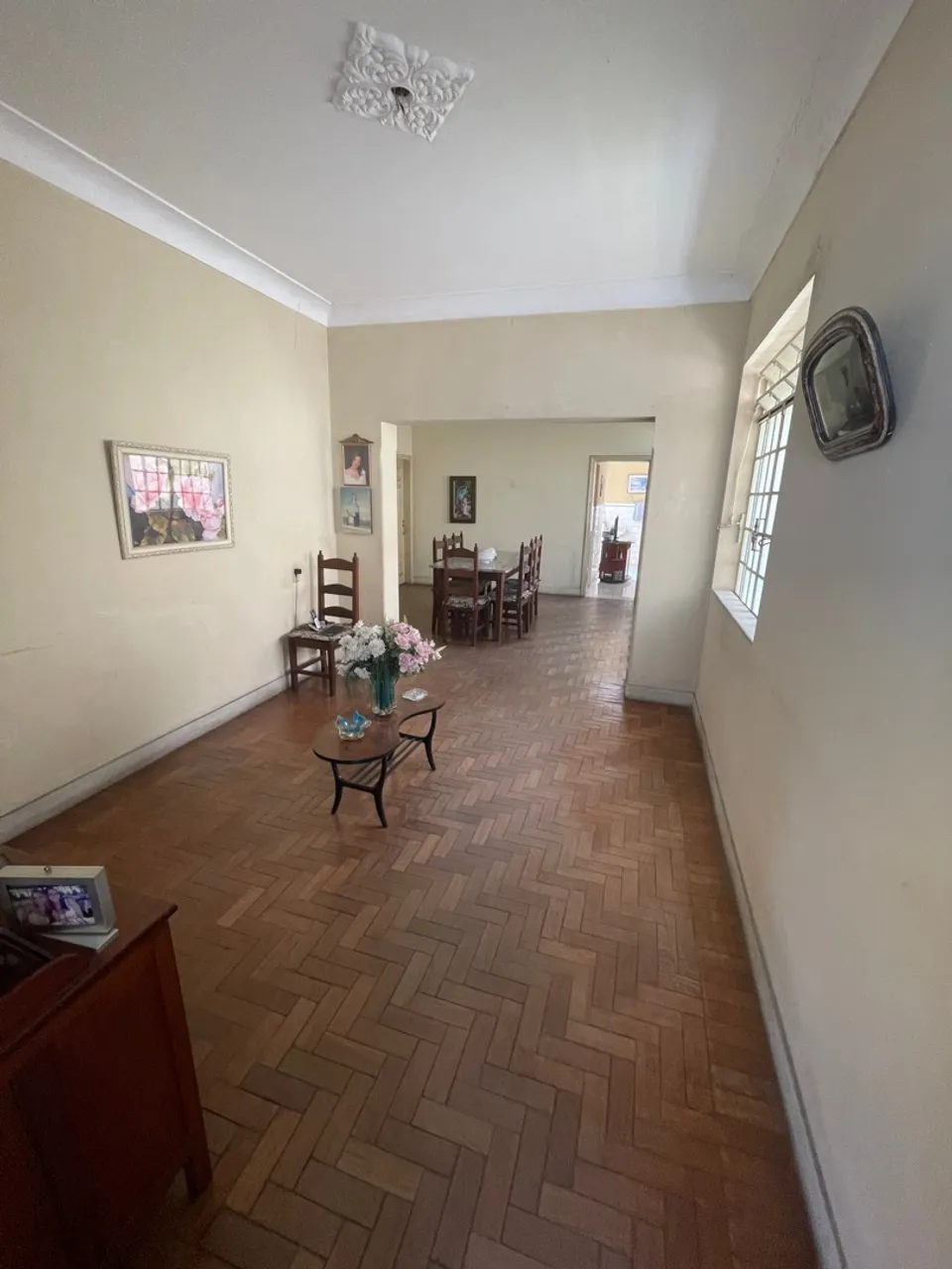 Imóvel comercial/residencial com 250m2 no Centro de Teófilo Otoni MG