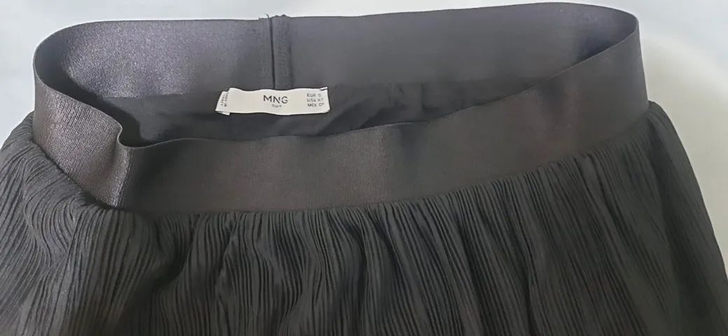 Saia Mango plissada com cintura elástica - Foto 2