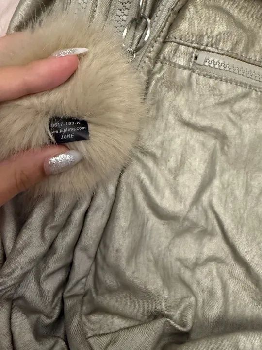 Mochila Kipling dourada  - Foto 2