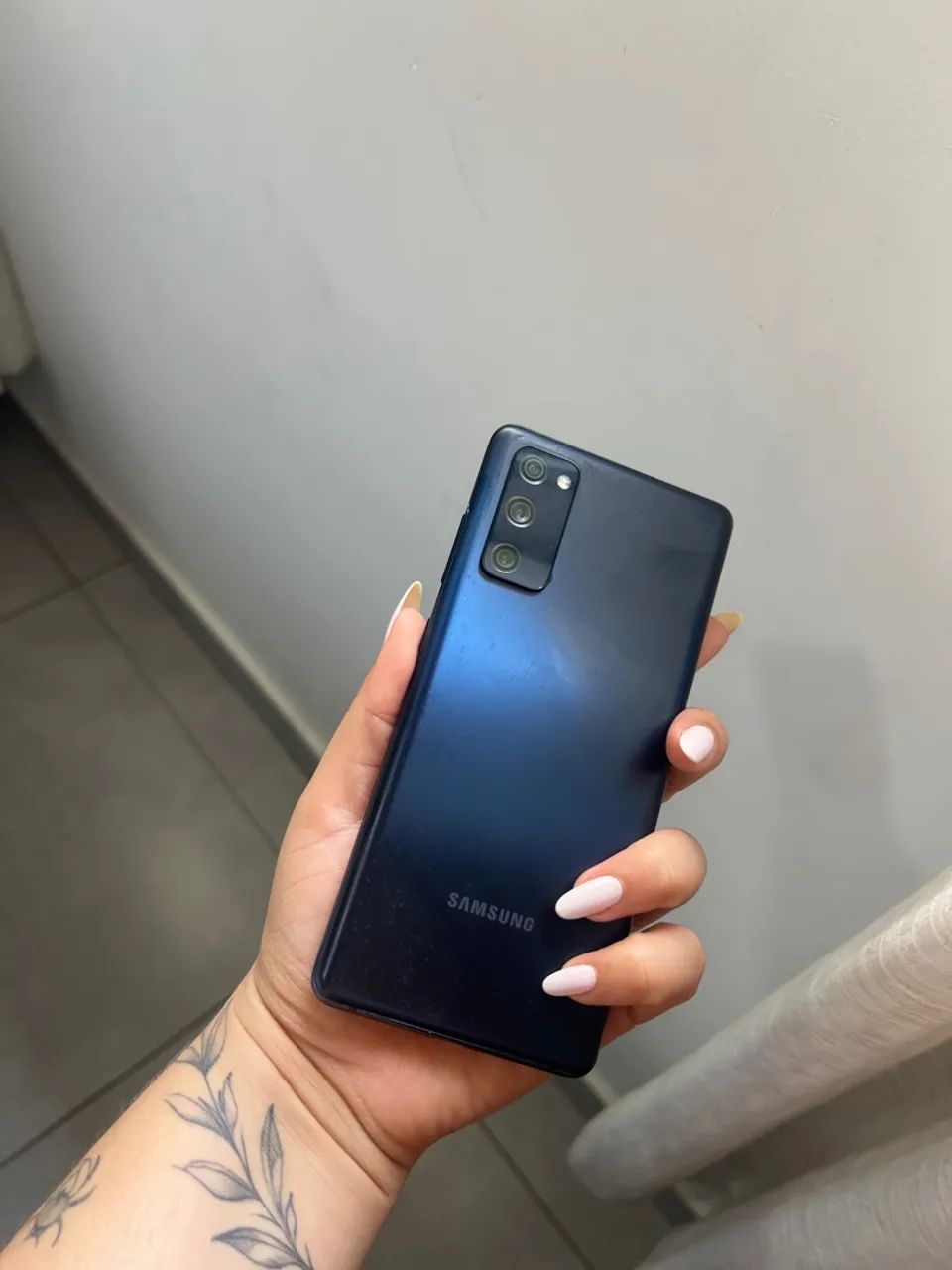VENDE-SE SAMSUNG S20FE