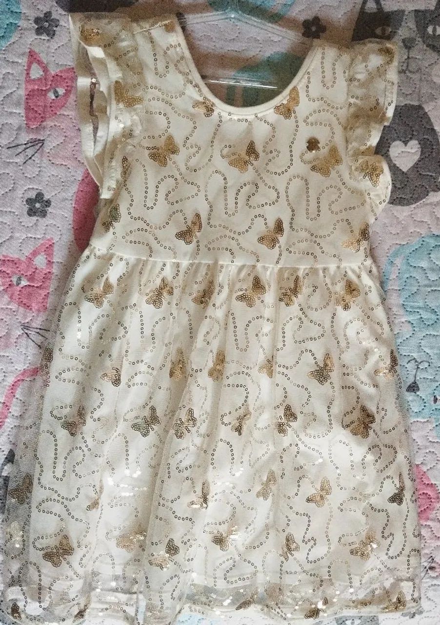 SELLING CHILDREN'S PARTY DRESS