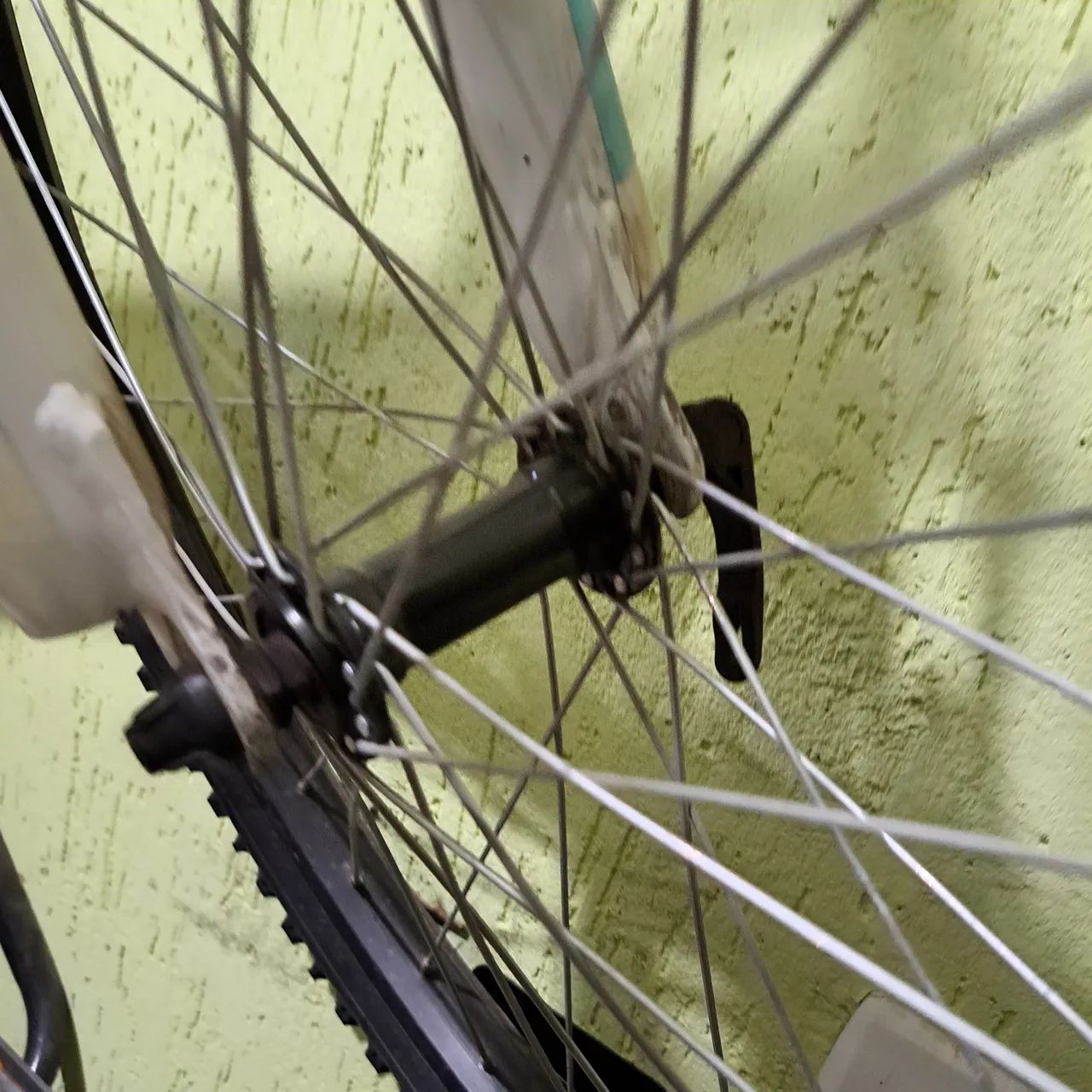 Pneu de Bicicleta MTB - Foto 2