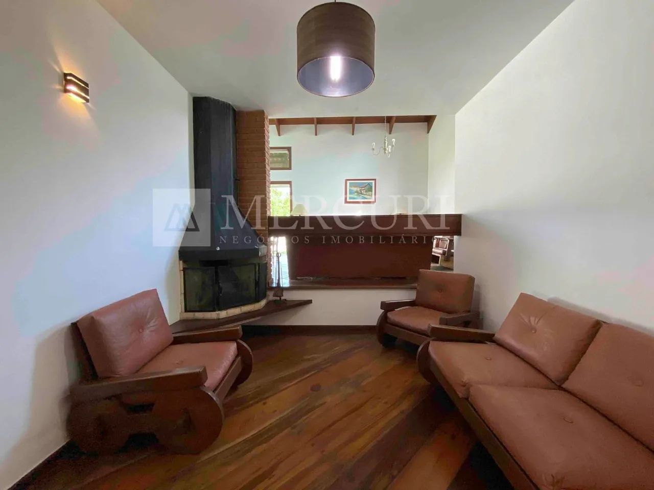 Casa Rústica com Piscina e Campo de Futebol no Condomínio Jardim Acapulco, Guarujá - Foto 2