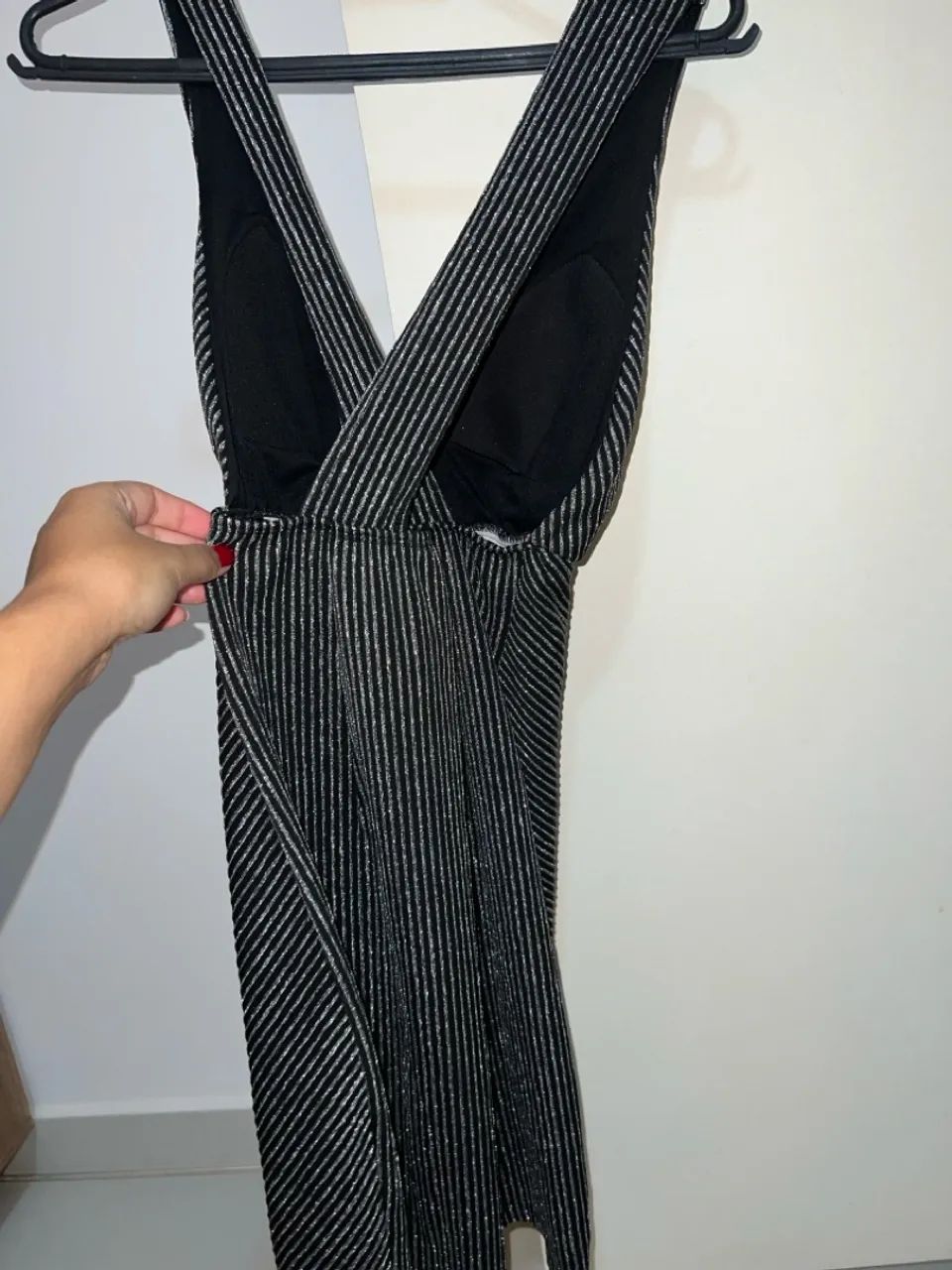 Vestido feminino preto com brilho - Foto 2