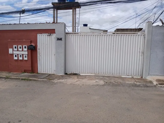 Casa com 4 dormitórios à venda, 94m² por R$200.000,00 - Guará II - Guará/DF