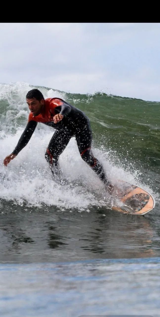 Prancha de Surfe epox 5'10 34 litros-  Surfboard e roupa 3.2 truzz - Foto 3