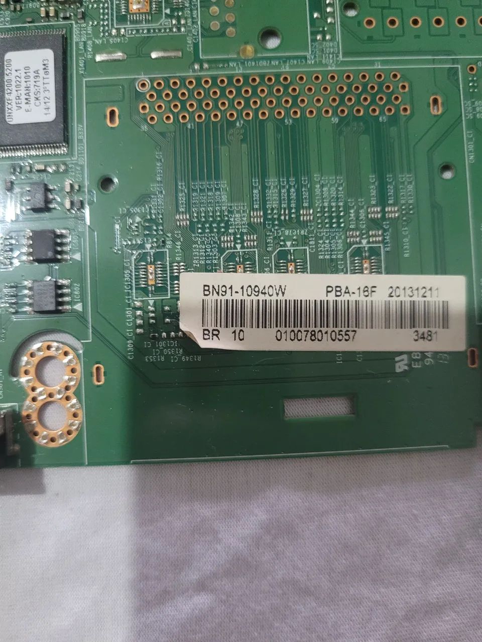 Placa principal TV samsung un32f4200ag bn91-10940w  - Foto 2