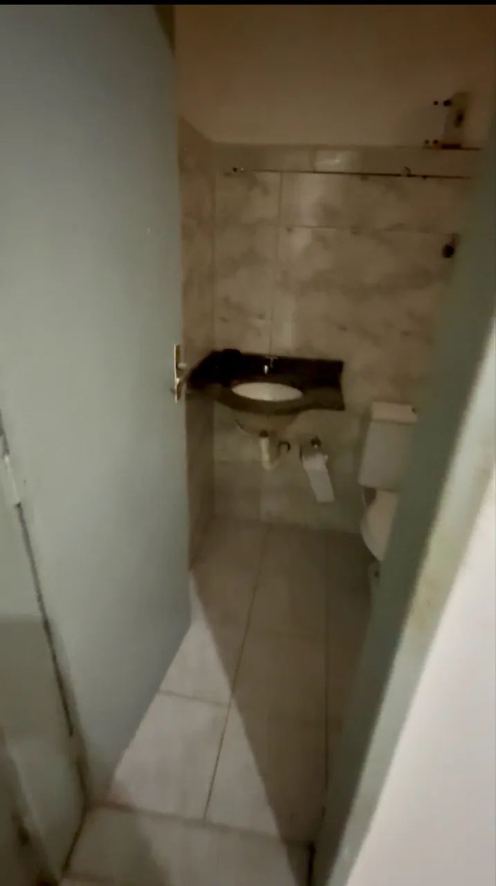 Aluga-se casa direto com a dona , bem localizada e segura Moradia e Comércio  - Foto 4