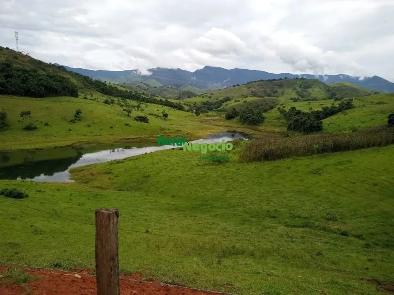 SÍTIO MARGEADO PELA REPRESA DE FURNAS EM RESENDE-RJ - Foto 2