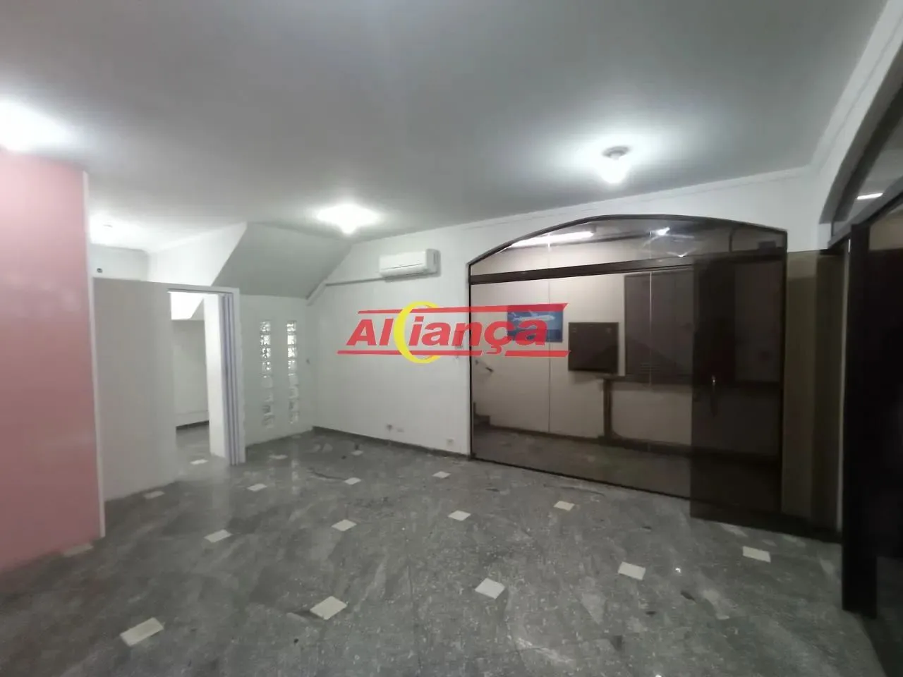 SALA PARA ALUGAR NO CENTRO DE GUARULHOS, 30M², GUARULHOS/SP POR R$ 1.500,00