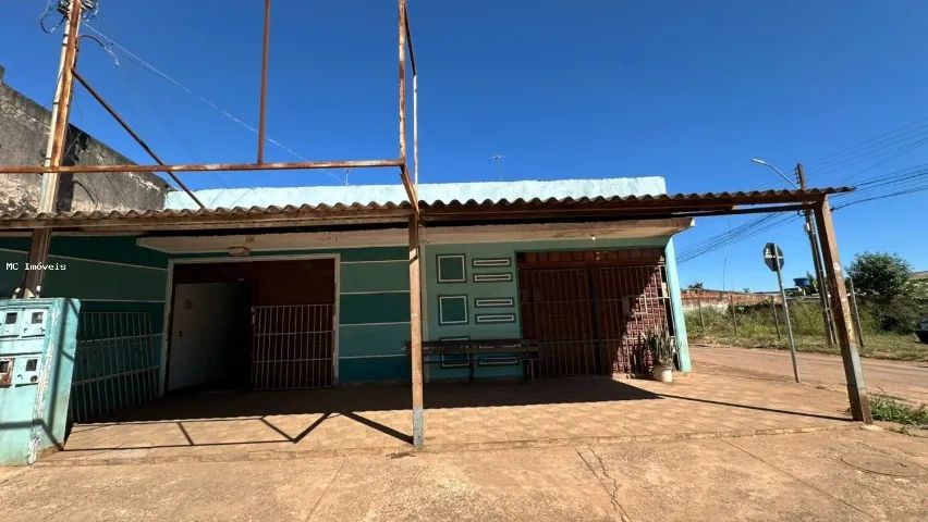 Casa Águas Lindas - Quadra 30, Jardim Barragem II avenida comercial 