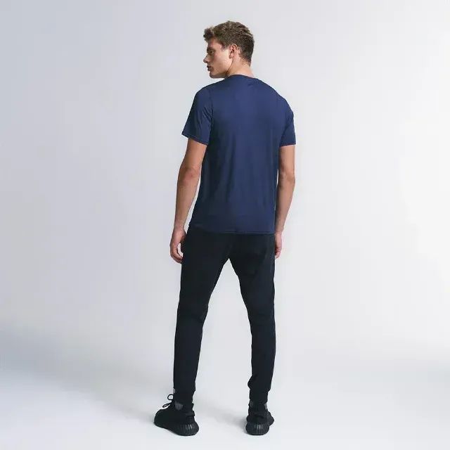 Kit 2 Camiseta Insider Tech T-Shirt - Azul marinho e preta - Foto 2