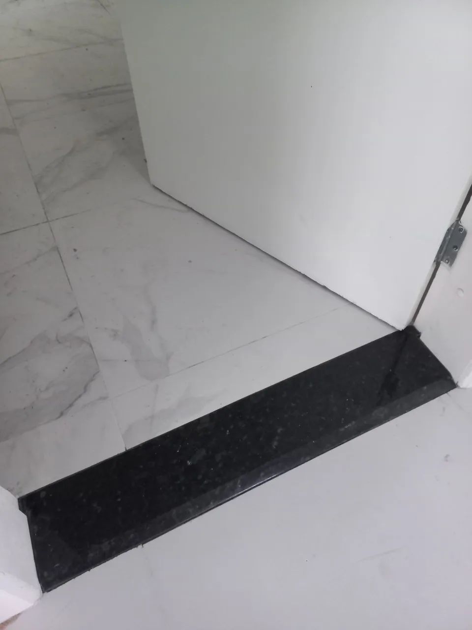 SOLEIRA DE GRANITO COM PINGADEIRA NOVAS DIVERSOS TAMANHOS - Foto 5