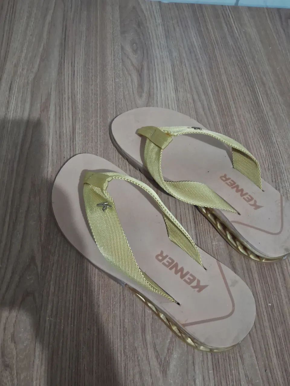 Vendo - sandália Kenner nova  - Foto 5