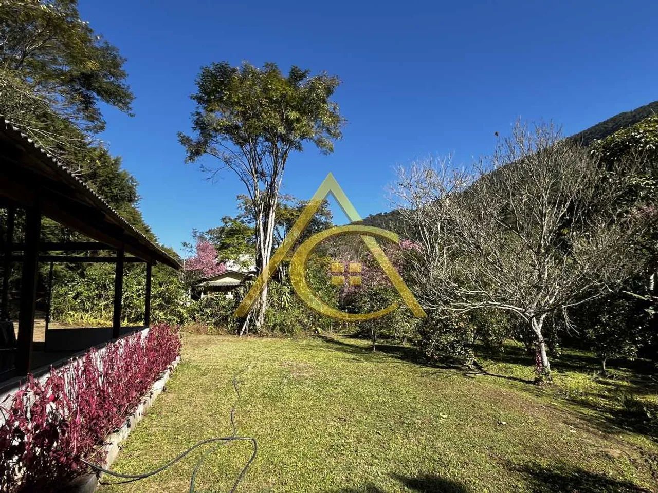 Chácara com 5.898 m², Riacho e Casa Reformada no Stucky | Próxima a Mury - Foto 4
