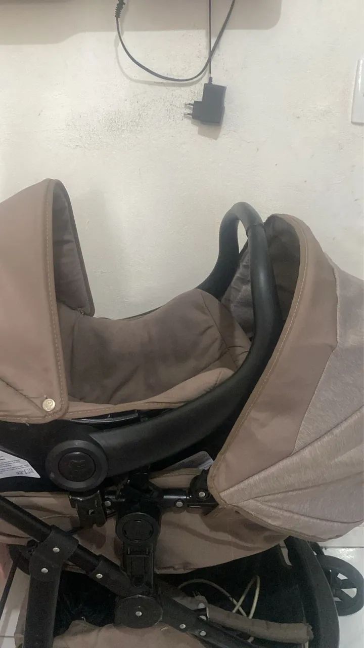 Carrinho de bebê galzerano