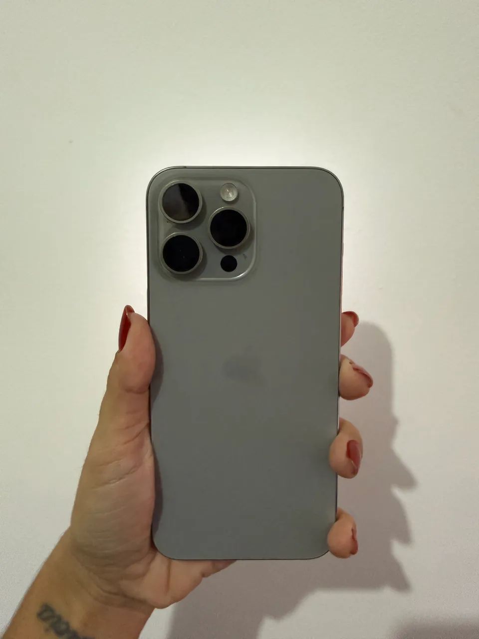 ? iPhone 15 Pro Max - 256GB - Foto 2