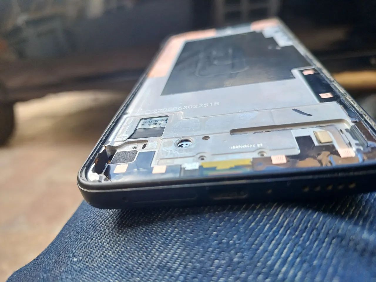Redmi 5G quebrado - Foto 3