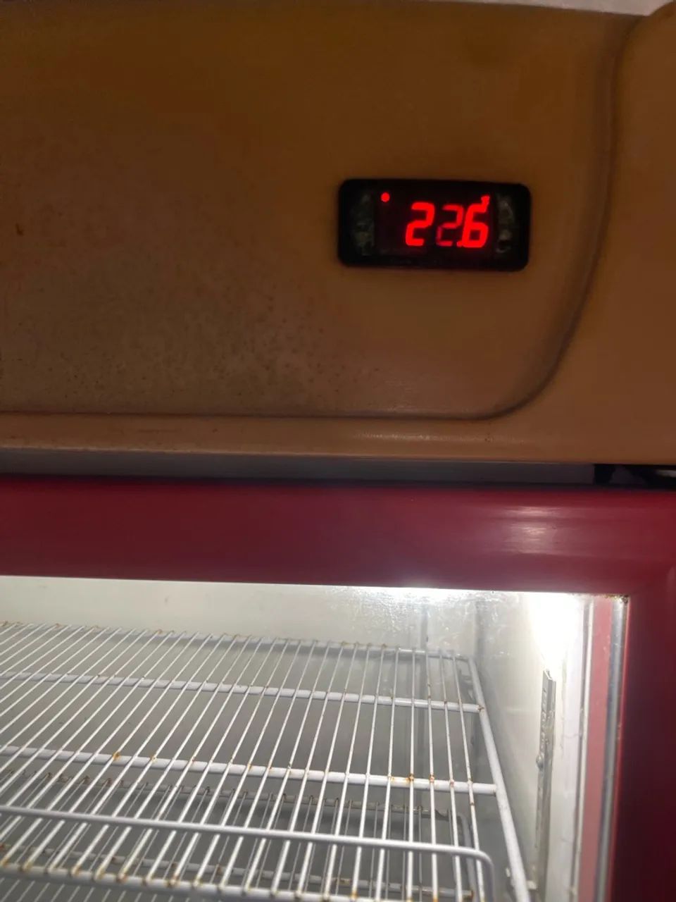 freezer expositor vertical funcionando perfeitamente - Foto 2