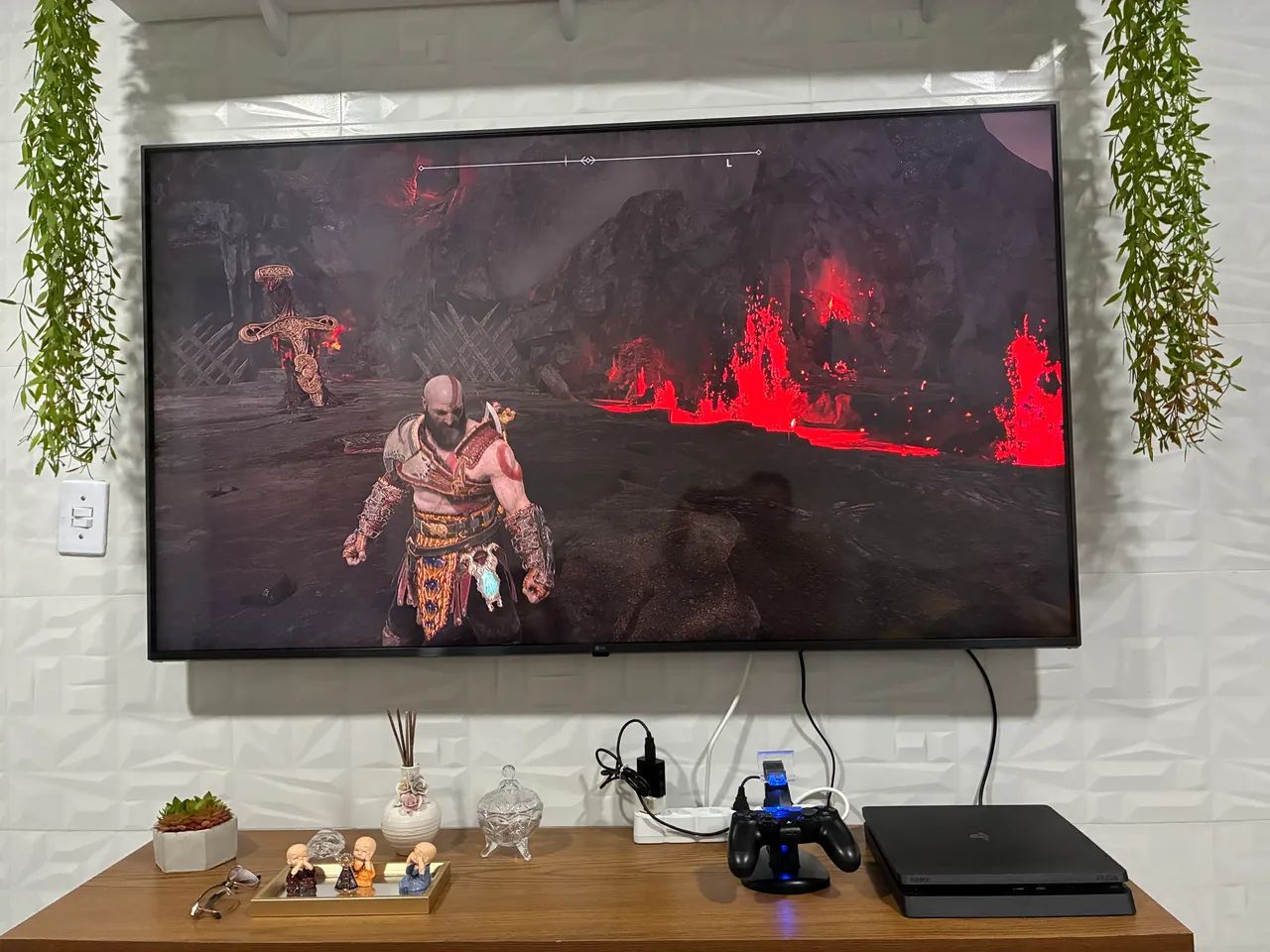 PS4 SLIM + 2 CONTROLES + JOGOS + BASE DE CARREGAMENTO  - Foto 3