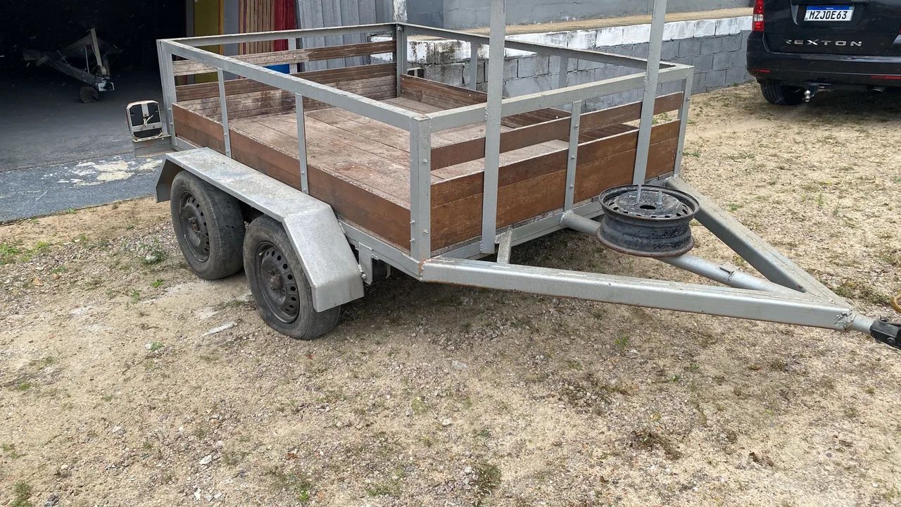 Reboque trucado 