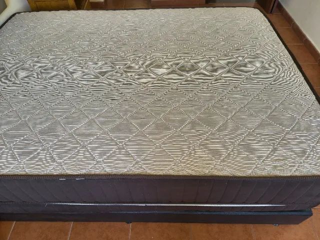 Cama de casal com colchão Ortobom Linha Ouro - Foto 4