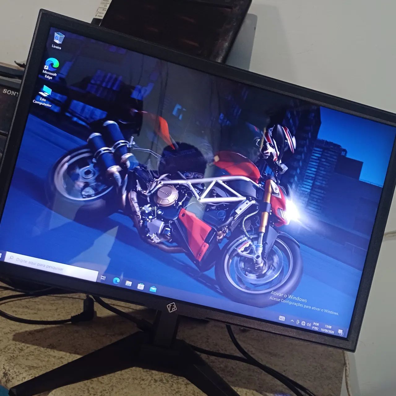 Vendo monitor com HDMI 