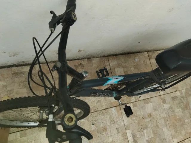 Bicicleta com banco xr para grau em bom estado  - Foto 3