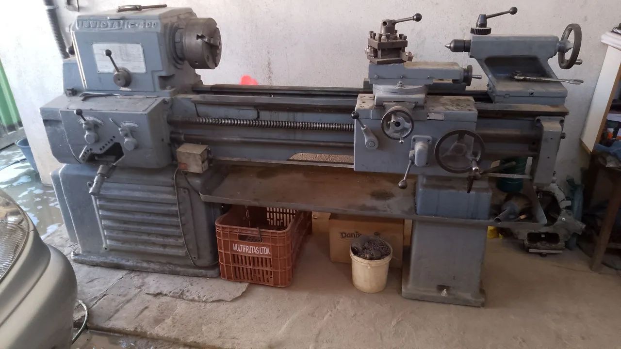 Torno mecânico 