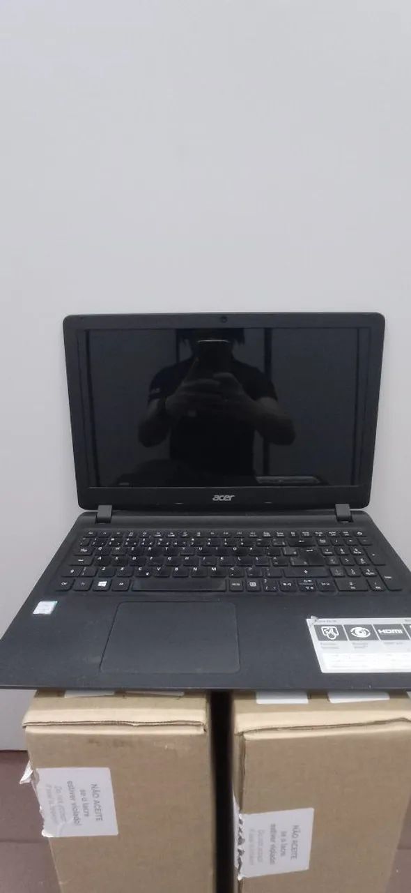 Notebook Acer Aspire ES1-572 Intel core i3-6006u DDR4 4Gb windows 11