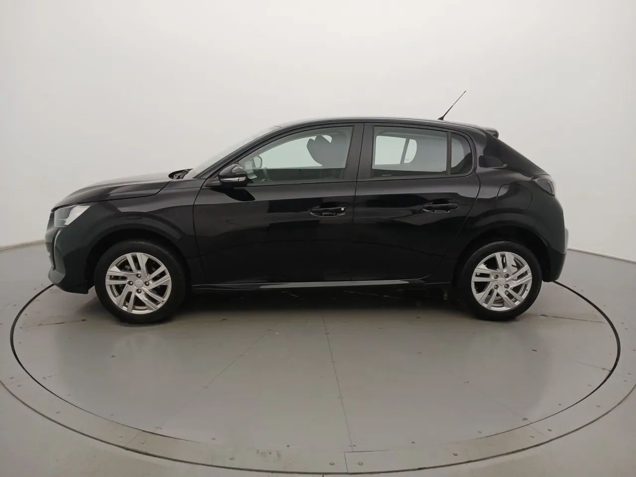 Peugeot 208 Active 1.6 Flex 16V 5p Aut., foto 2 de 16