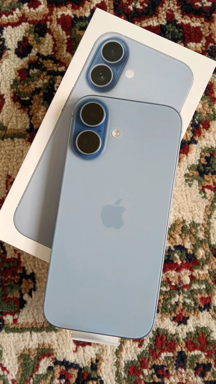 iPhone 17