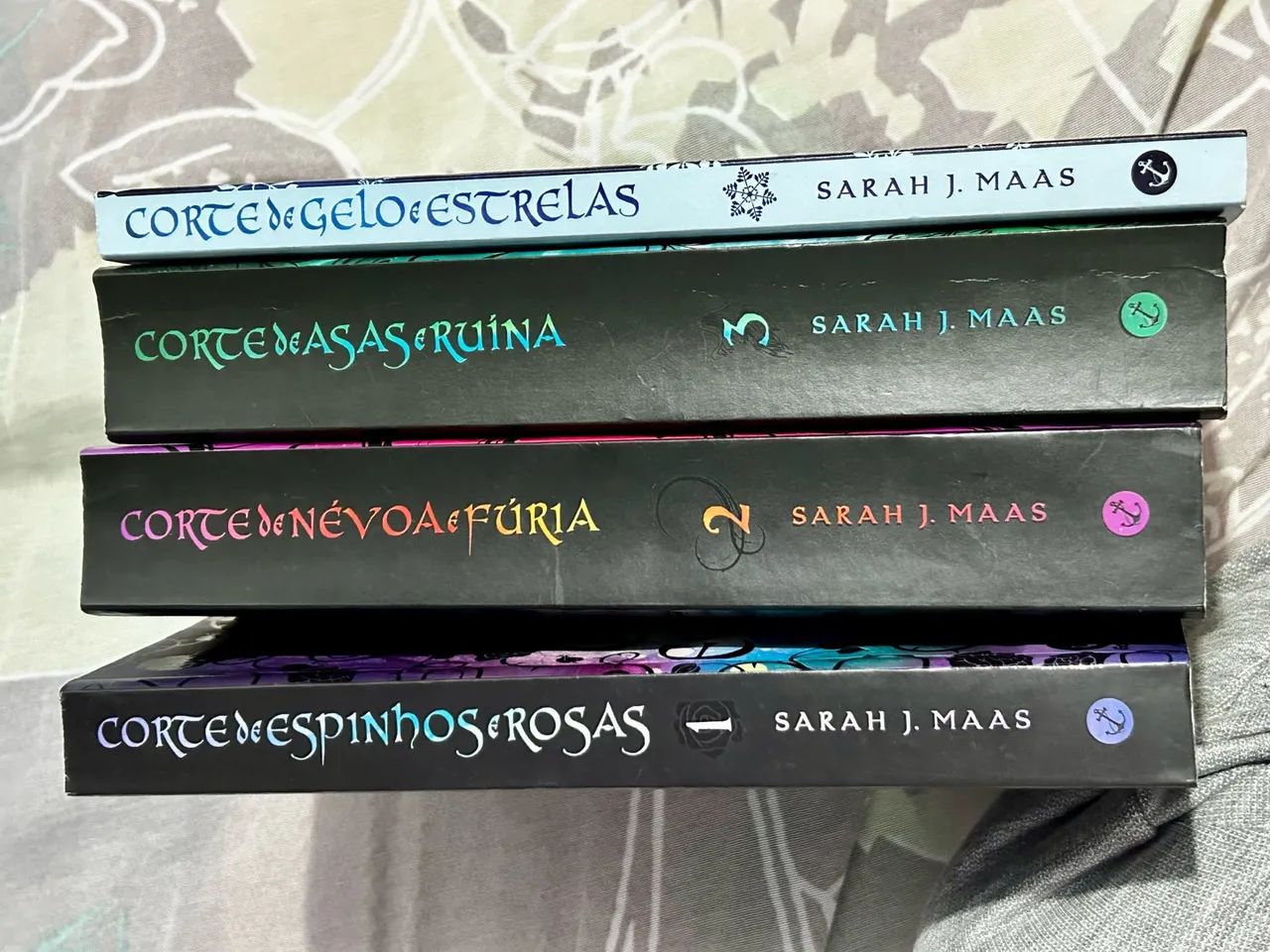 Livros ACOTAR - Foto 2