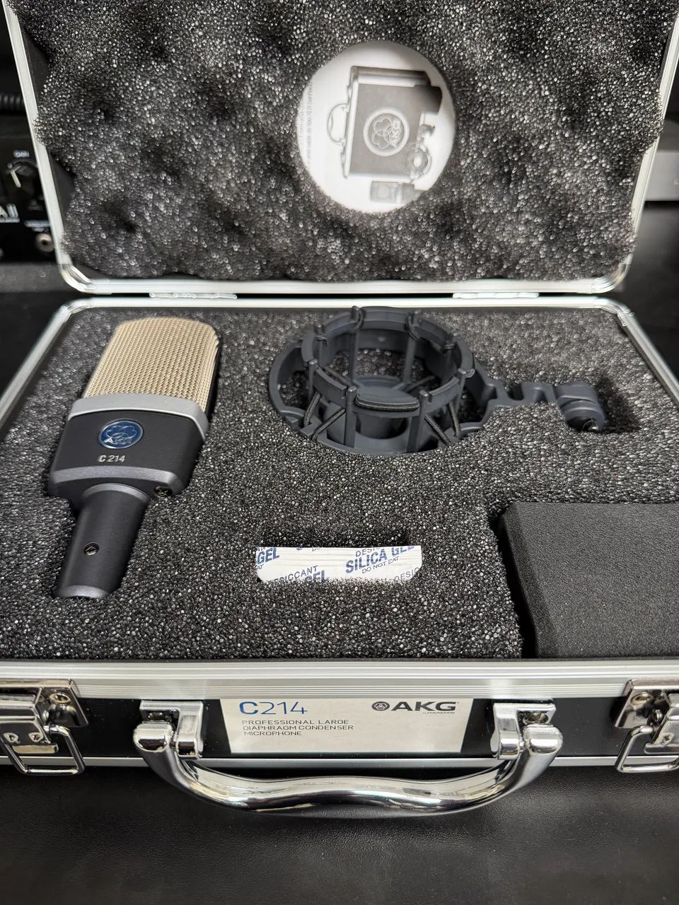 Microfone AKG C214 Novo! - Foto 4
