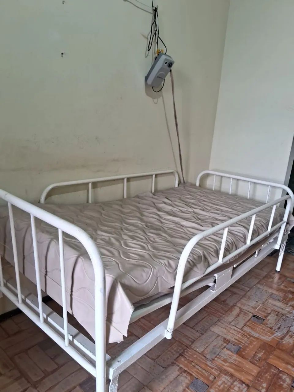 Vende se cama hospitalar - Foto 3