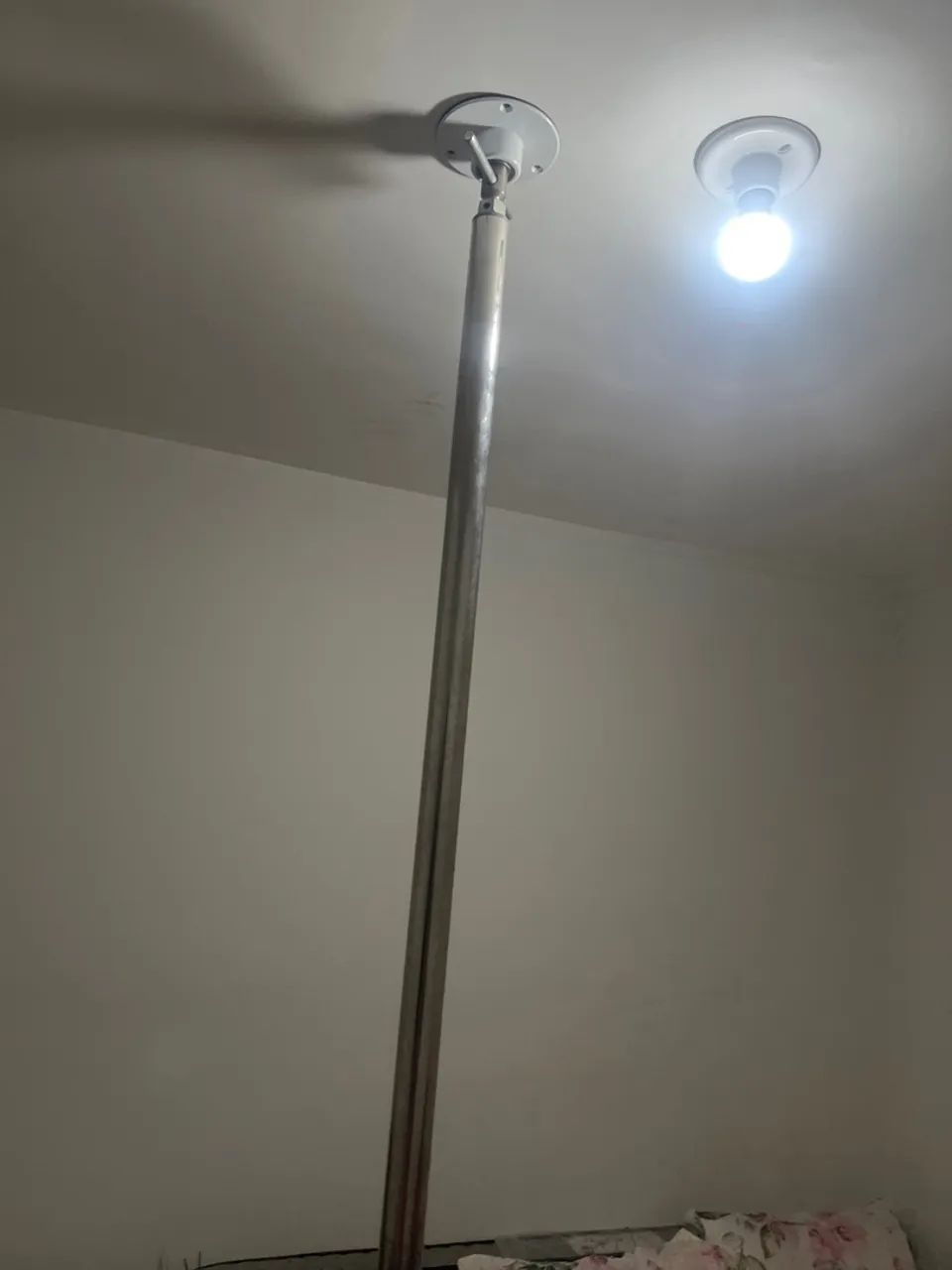 Barra de pole dance giratória 