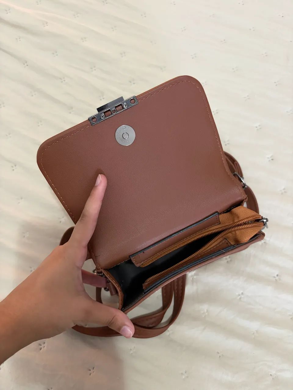 Bolsa marrom pequena  - Foto 5