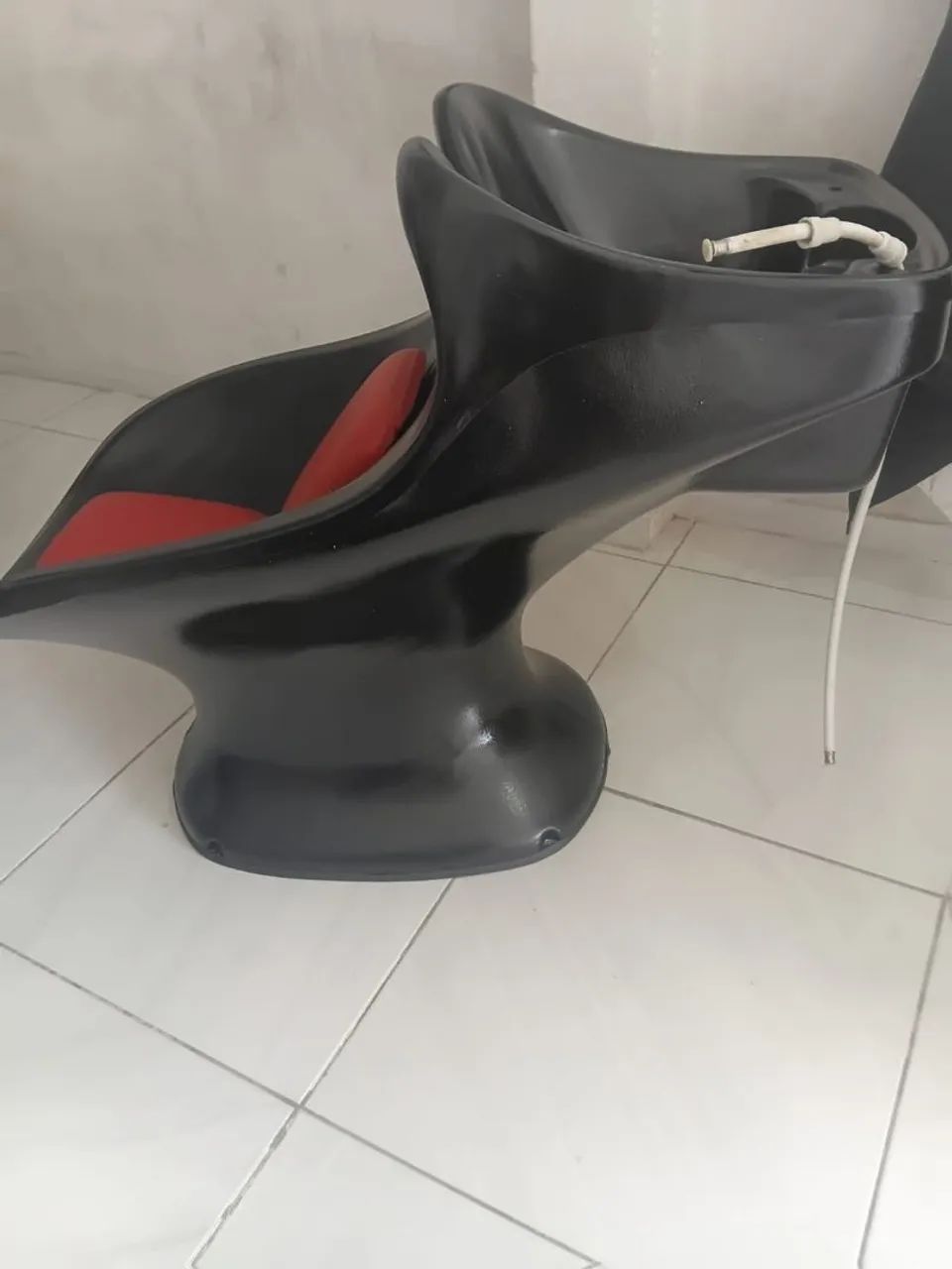 Lavatório no estado de novo todo perfeito - Foto 4